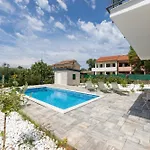 Apartman, Milovcici